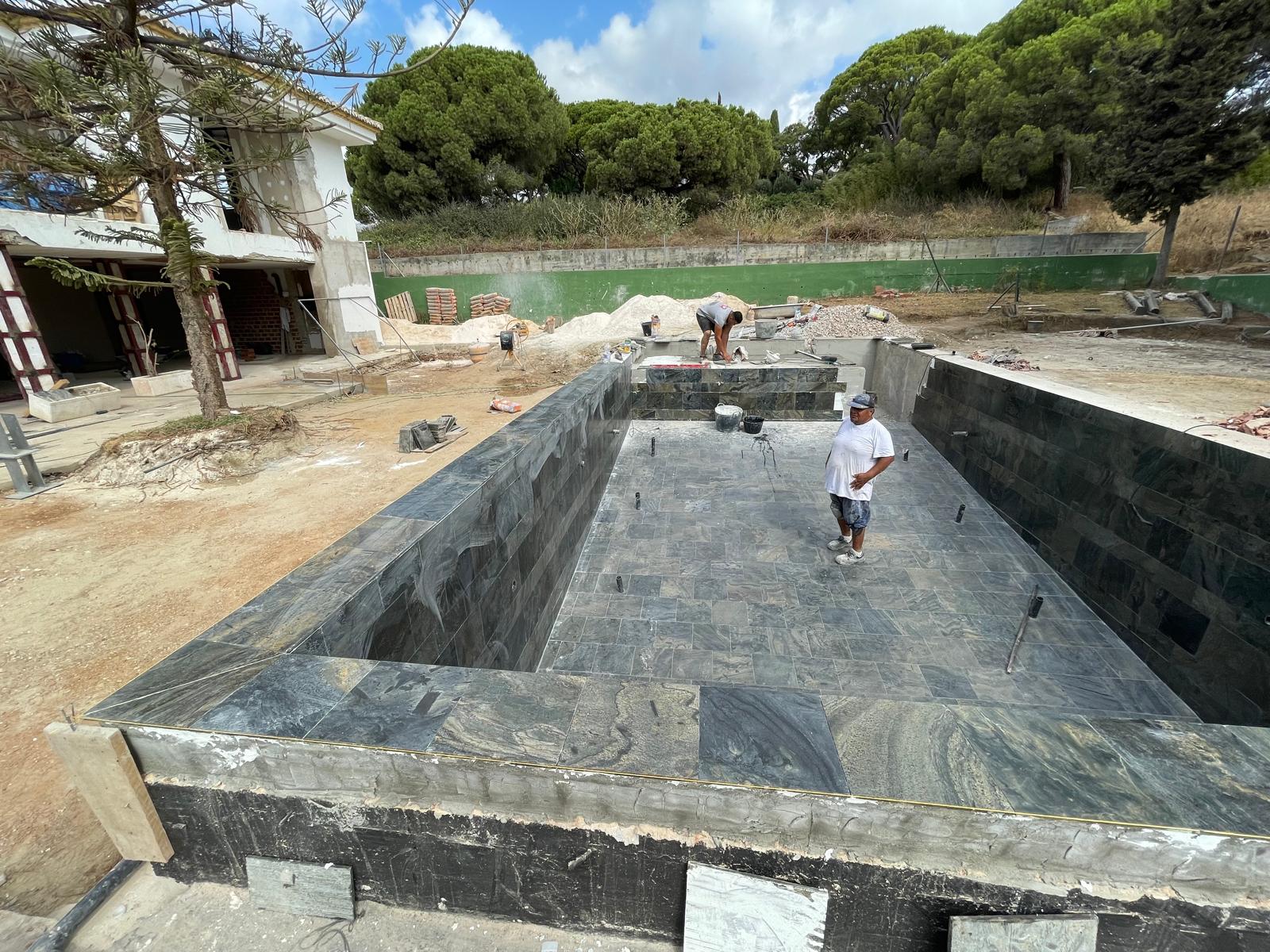 Proyecto de instalación de piscina residencial